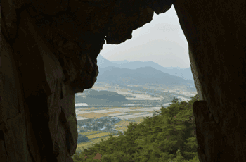 금돼지굴