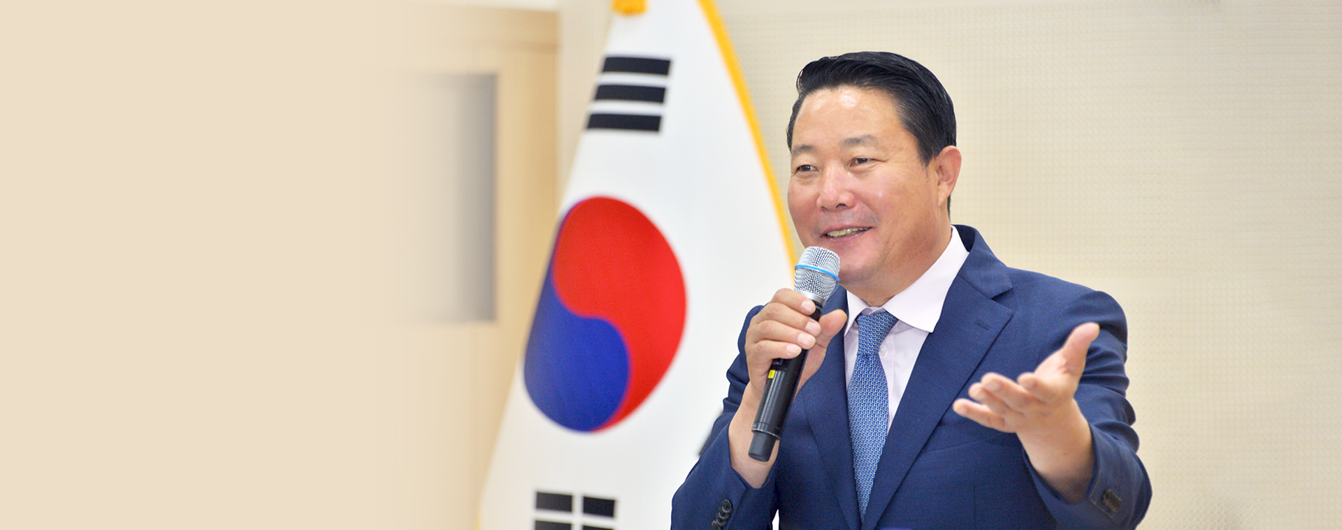 순창군수 최영일 입니다