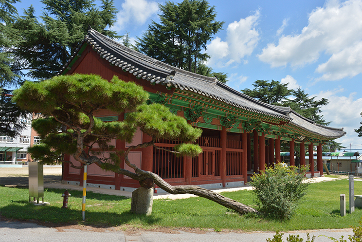 淳昌客舍（有形文化财48号）