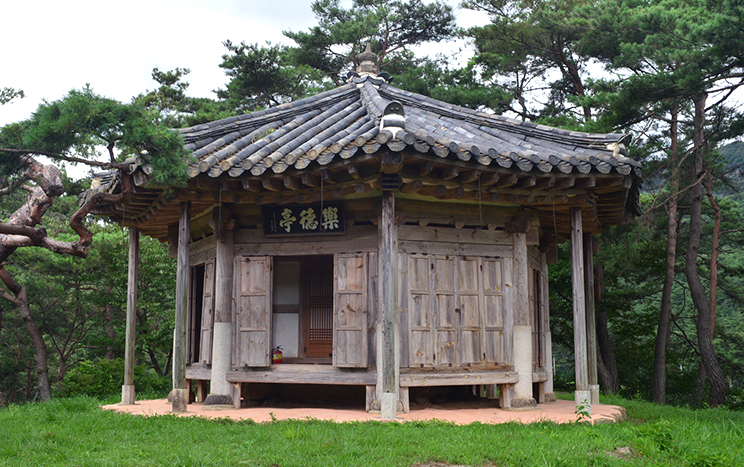 乐德亭（文化财资料72号）