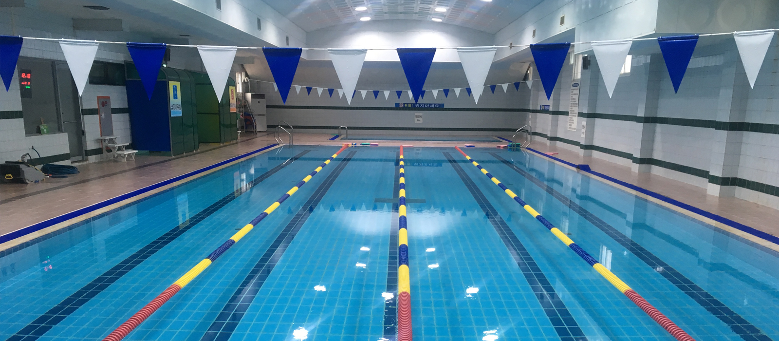 淳昌室内游泳池